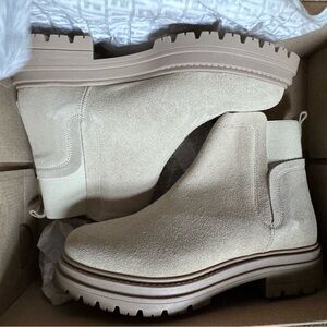 Steve Madden Moira boot size 7